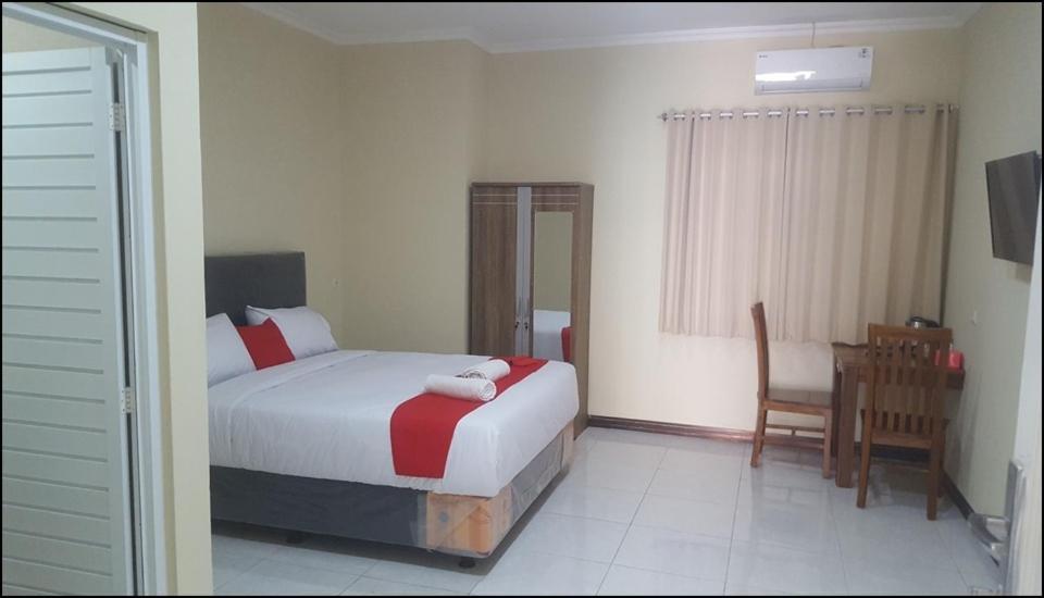 Roomz Budget Residence Semarang Exterior photo